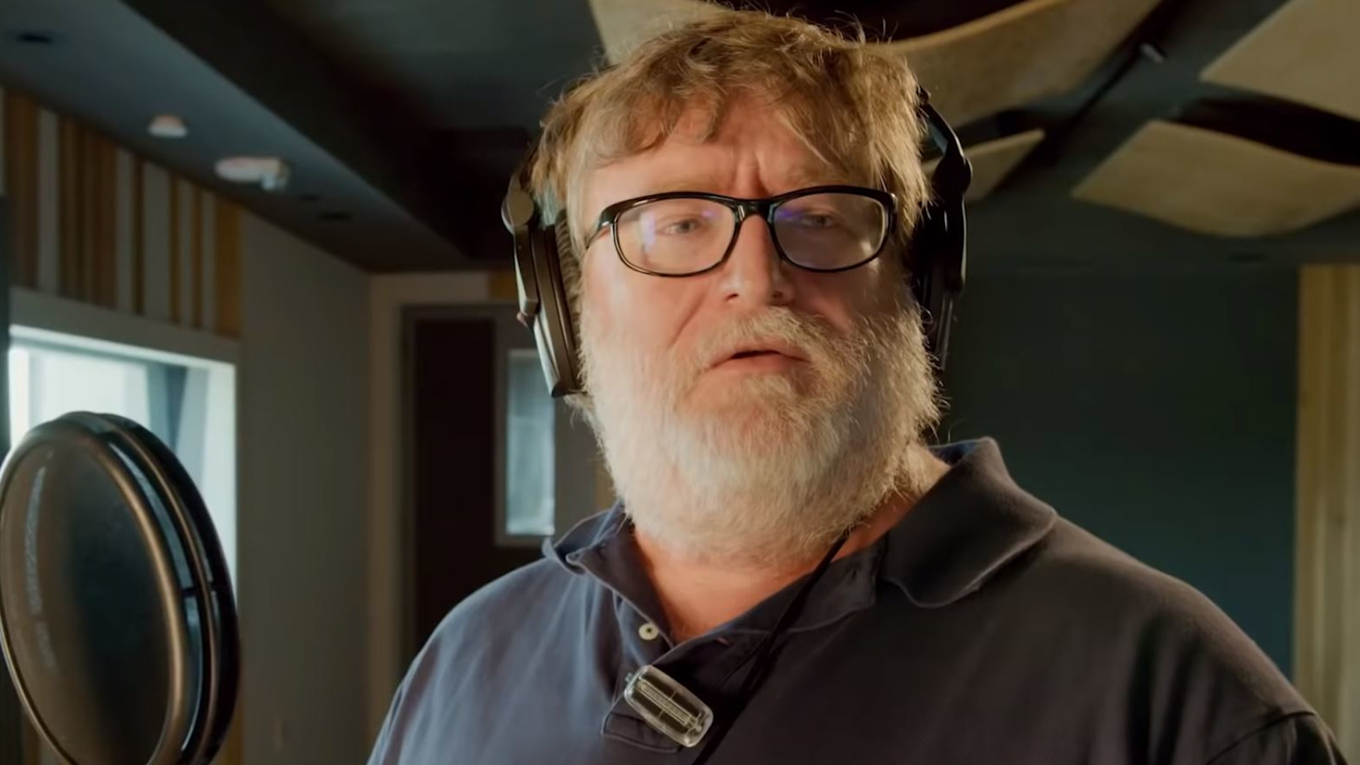 Gabe Newell Valve Has Games In Development And Would Announce Soon