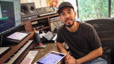 Mike Shinoda [Linkin Park] Poor Attempt At Explaining NFTS