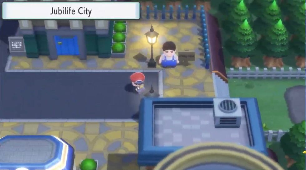 Lucas entering Jubilife city in pokemon shining pearl