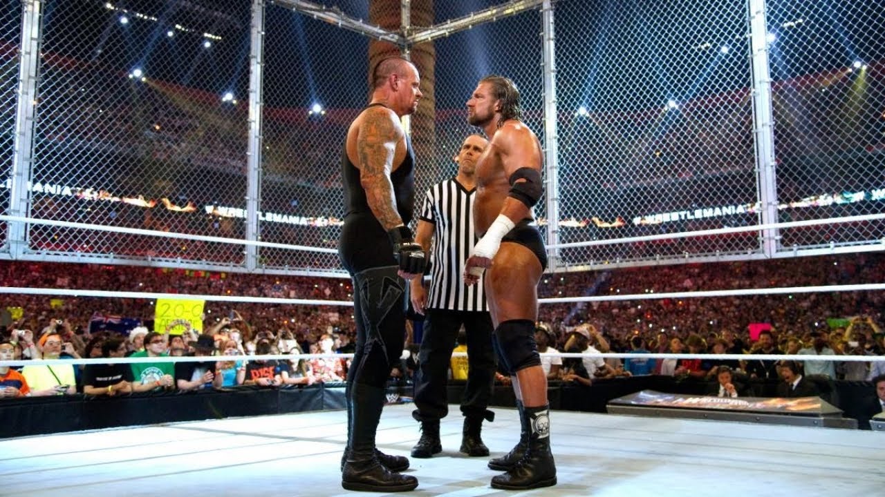 The Undertaker vs Triple H at Wrestlemania 28. | Image Source: WWE